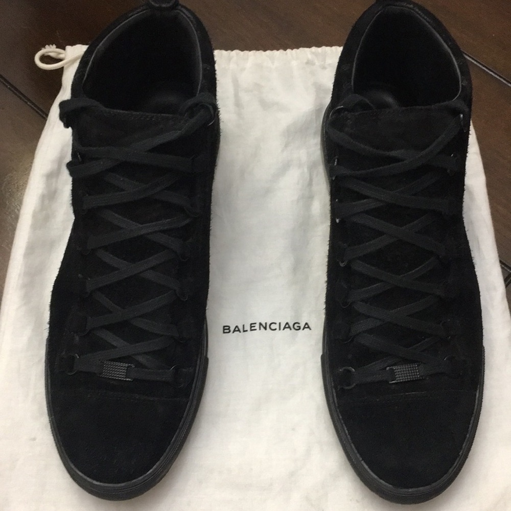Mens Balenciana Black Suede